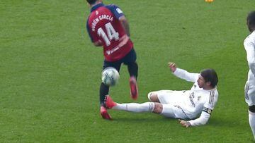 Osasuna 1-4 Real Madrid: Ramos tackle a red card - AS resident ref