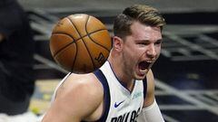 Dallas Mavericks guard Luka Doncic celebrates after dunking during the first half in Game 2 of the team&#039;s NBA basketball first-round playoff series against the Los Angeles Clippers on Tuesday, May 25, 2021, in Los Angeles. (AP Photo/Marcio Jose Sanch