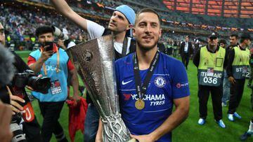 Eden Hazard with the Europe League trophy after his final game for Chelsea.