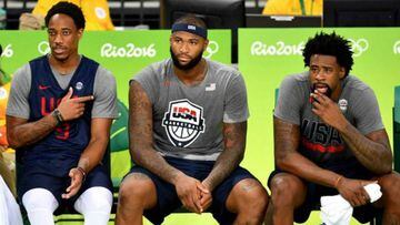 Tres jugadores de baloncesto, en un burdel por error