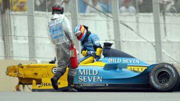 His first accident came in Brazil during the 2003 season, Alonso was on the home straight when he couldn't avoid Mark Webber's car and ended up crashing against the wall. He spent the night in hospital but escaped serious injury.