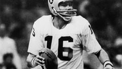 As we celebrate National Hispanic Heritage Month until October 15th, we look back at a legendary Latino of the NFL, two time Super Bowl champ Jim Plunkett.