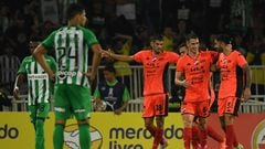 Cucho Hernández debuta con golazo en la Premier League