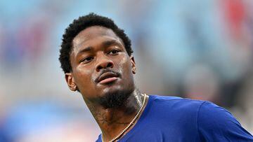CHARLOTTE, NORTH CAROLINA - AUGUST 26: Stefon Diggs #14 of the Buffalo Bills looks on as he warms up before a preseason game against the Carolina Panthers at Bank of America Stadium on August 26, 2022 in Charlotte, North Carolina.   Grant Halverson/Getty Images/AFP
== FOR NEWSPAPERS, INTERNET, TELCOS & TELEVISION USE ONLY ==