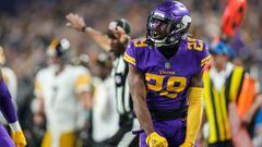 The Chicago Bears play host to Minnesota as they close out the action on Week 15 of the NFL. The Vikings will try to stand out from the pack of 6-7 teams. 