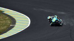 Spain&#039;s rider Joan Mir competes on his Leopard racing NxB036 during the Moto3 race of the French Motorcycle Grand Prix, on May 21, 2017 in Le Mans, northwestern France. / AFP PHOTO / GUILLAUME SOUVANT