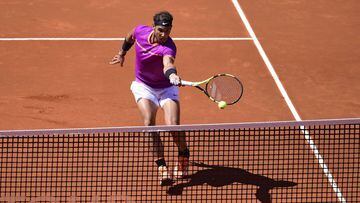 Nadal arrolla a Djokovic y pasa a la final en el Masters de Madrid