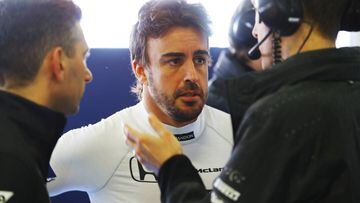 Fernando Alonso durante los test de pretemporada en Montmel&oacute;.