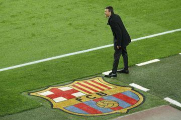 Barcelona's coach Luis Enrique shouts from the sideline during the Spanish league "Clasico" football match FC Barcelona vs Real Madrid CF at the Camp Nou stadium in Barcelona on April 2, 2016.