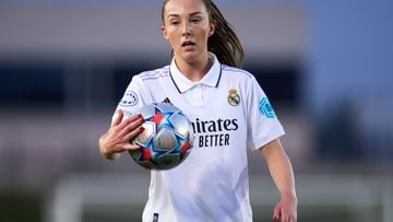 After excelling in her first season at Real Madrid, Weir is the new incumbent of the No. 10 shirt, which was left vacant by Esther González’s exit from the club.