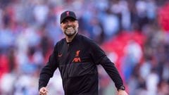 Jurgen Klopp of Liverpool smiles during the FA Cup Semi-Final between Manchester City and Liverpool at Wembley Stadium, London on Saturday 16th April 2022. (Photo by Federico Maranesi/MI News/NurPhoto via Getty Images)