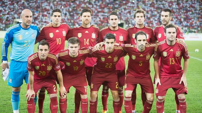 ¿Por qué España viste entera de rojo y cuándo fue la última vez que lo hizo?