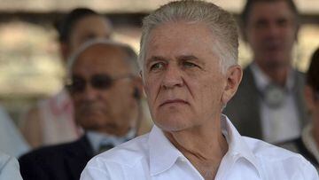 Carlos Padilla acepta crisis financiera en el COM