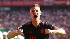 Soccer Football - Bundesliga - FC Cologne v Bayern Munich - RheinEnergieStadion, Cologne, Germany - May 27, 2023 Bayern Munich's Joshua Kimmich celebrates after winning the Bundesliga REUTERS/Thilo Schmuelgen DFL REGULATIONS PROHIBIT ANY USE OF PHOTOGRAPHS AS IMAGE SEQUENCES AND/OR QUASI-VIDEO.