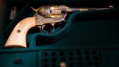 El largo viaje de la histórica pistola de Pancho Villa
