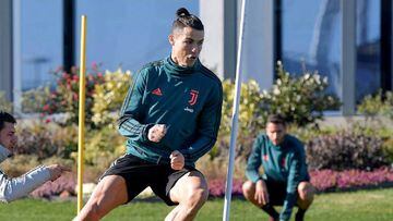 Cristiano back training with Juventus after trip home