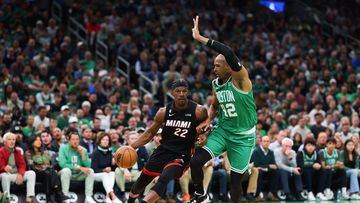 BOSTON, MASSACHUSETTS - MAY 25: Jimmy Butler #22 of the Miami Heat drives around Al Horford #42 of the Boston Celtics during the first quarter in game five of the Eastern Conference Finals at TD Garden on May 25, 2023 in Boston, Massachusetts. NOTE TO USER: User expressly acknowledges and agrees that, by downloading and or using this photograph, User is consenting to the terms and conditions of the Getty Images License Agreement.   Maddie Meyer/Getty Images/AFP (Photo by Maddie Meyer / GETTY IMAGES NORTH AMERICA / Getty Images via AFP)