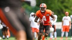 Deshaun Watson of the Cleveland Browns looks to pass during training camp at CrossCountry Mortgage Campus on August 09, 2022 in Berea, Ohio.
