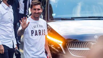 Messi ficha por el PSG: presentaci&oacute;n en Par&iacute;s hoy, sueldo y &uacute;ltima hora, en directo