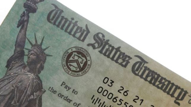 IRS checks: what does tax refund 30 mean?