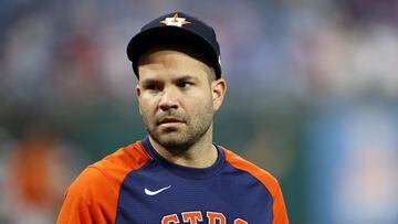 PHILADELPHIA, PENNSYLVANIA - NOVEMBER 02: Jose Altuve #27 of the Houston Astros warms up during batting practice ahead of Game Four of the 2022 World Series against the Philadelphia Phillies at Citizens Bank Park on November 02, 2022 in Philadelphia, Pennsylvania.   Sarah Stier/Getty Images/AFP