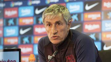Setién: "It would be interesting if a player arrived"