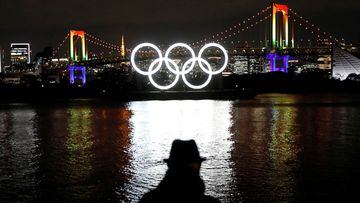 Olympic rings lit up upon return to Tokyo Bay