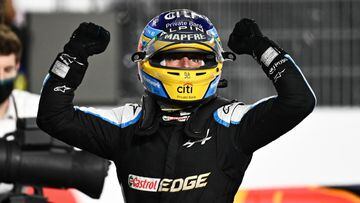 Fernando Alonso back on F1 podium after seven years