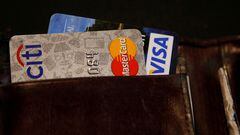 Deudas de tarjetas de crédito alcanza el billón de dólares en Estados Unidos