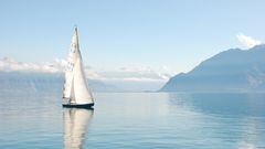 ¿Es necesario tener licencia de barco para alquilar una embarcación durante el verano?