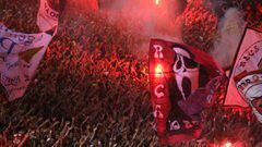 Flamengo "lamentó" y "condenó" la actitud de sus hinchas