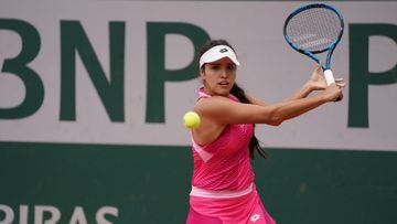 Camila Osorio gana y jugará último qualy de Roland Garros