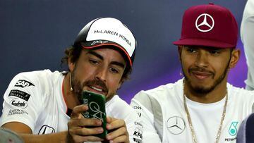 McLaren open to Hamilton return