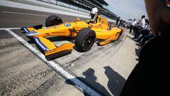 Alonso tops first Indy500 practice session