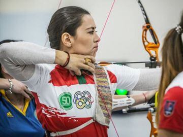 Recientemente, Aída Román se quedó con la plata del Campeonato Mundial bajo techo Yankton 2018.