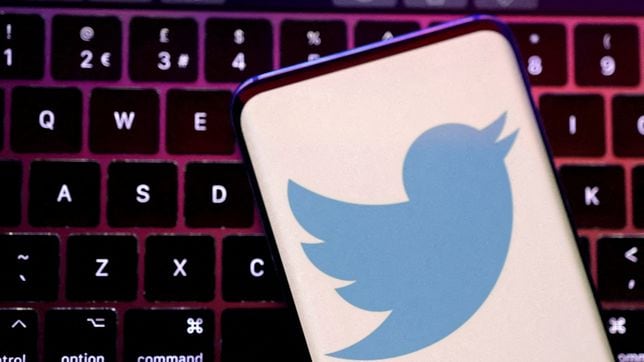 How to save your tweets and download your Twitter archive in case the app goes down