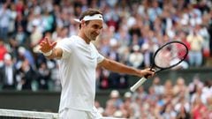 LONDON, ENGLAND - JULY 14:  Roger Federer of Switzerland celebrates victory after the Gentlemen&#039;s Singles semi final match against Tomas Berdych of The Czech Republic on day eleven of the Wimbledon Lawn Tennis Championships at the All England Lawn Te
