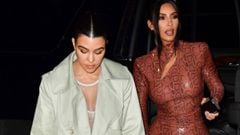 Kourtney Kardashian y Kim Kardashian en Manhattan. Febrero 07, 2019.