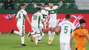 ELCHE, SPAIN - OCTOBER 23: Fidel Chaves of Elche CF  celebrates after scoring the second goal for Elche CF during the La Liga Santader match between Elche CF and Valencia CF at Estadio Martinez Valero on October 23, 2020 in Elche, Spain. (Photo by Aitor A