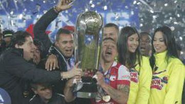 El &uacute;ltimo trofeo de Postob&oacute;n (Superliga) se lo llev&oacute; Independiente Santa Fe.