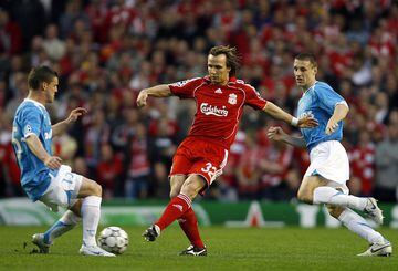 Zenden played for Liverpool between 2005 and 2007.