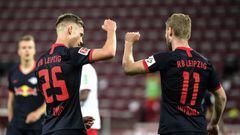 Cologne (Germany), 01/06/2020.- Leipzig&#039;s Spanish midfielder Dani Olmo (L) celebrates with Leipzig&#039;s German forward Timo Werner scoring during the German first division Bundesliga football match FC Cologne vs RB Leipzig, in Cologne, Germany, 01 