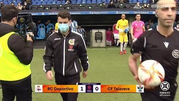 Partido once contra once en la nueva alfombra del estadio, RCDeportivo