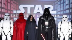 Personajes de Star Wars en la premiere de &quot;Star Wars: The Rise of Skywalker&quot;en Cineworld Leicester Square; Londres, Inglaterra. Diciembre 18, 2019.