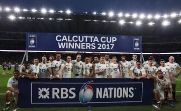 The England team celebrate with the Calcutta cup following their team's 61-21 victory during the RBS Six Nations match between England and Scotland at Twickenham Stadium on March 11, 2017 in London, England.