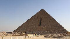 Controversy over Egyptian pyramid restoration scheme
