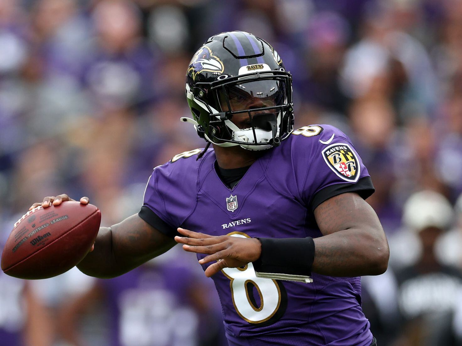 How much is Lamar Jackson's contract worth with the Ravens? - AS USA