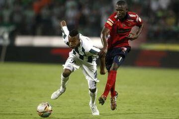 Nacional se quedó con el liderato del torneo tras vencer 3-1 al Medellín con goles de Velásquez, Guerra y Duque.
