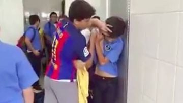 Bullying en un colegio de San Pedro de Sula (Honduras). Im&aacute;gen: YouTube