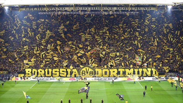 ¿Cuánta gente cabe en el ‘muro amarillo’ del Signal Iduna Park? Los aficionados más fieles del Dortmund